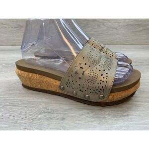 Boutique by Corkys Metallic Gold Comfort Cork Platform Slide Sandals Women's 7